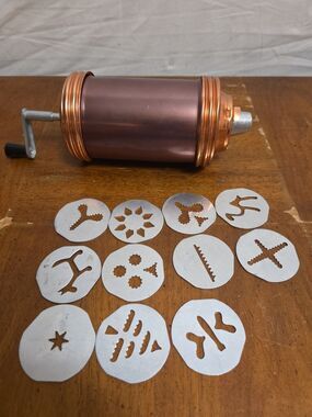 Mirro Aluminum Copper Vintage Cookie Press w/ 1 Tip & 11 Discs 1960s Vintage
